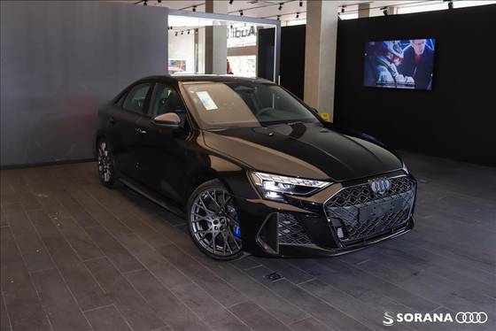 AUDI RS3 2.5 TFSI GASOLINA SEDAN TRACK QUATTRO S-TRONIC AUDI RS3 2.5 TFSI GASOLINA SEDAN TRACK QUATTRO S-TRONIC
